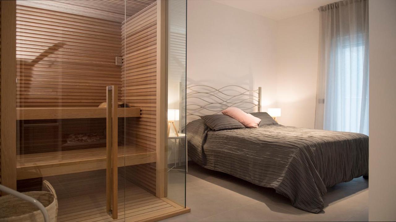 מונופולי A Casa Di Ru, Bellissimo Appartamento Con Sauna מראה חיצוני תמונה
